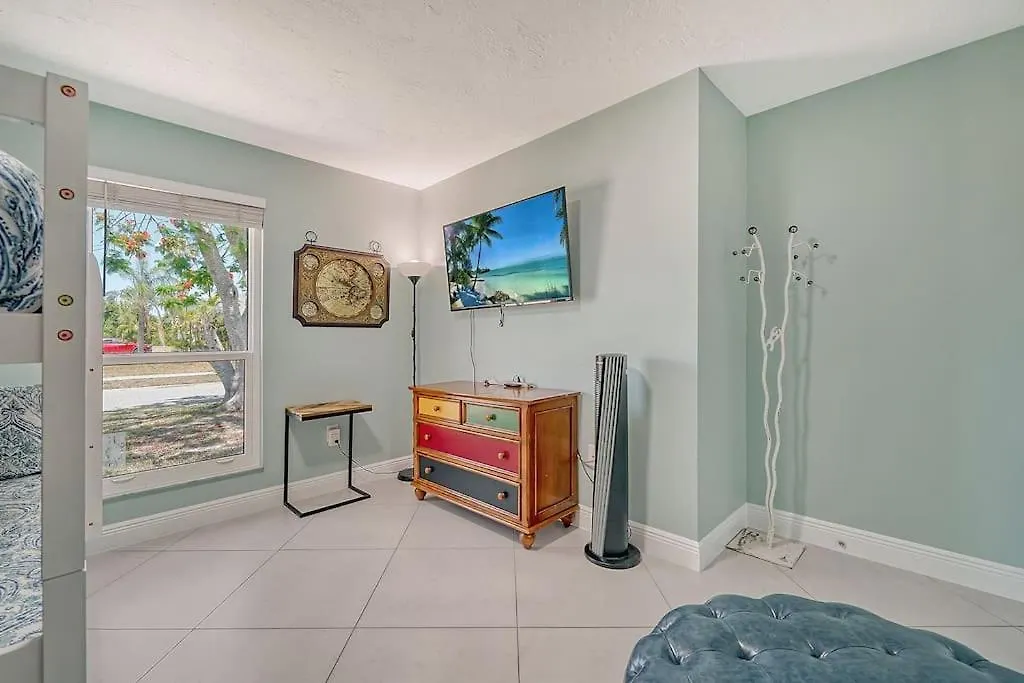 Beautiful Home - Oasis Backyard With Heat Pool Sarasota